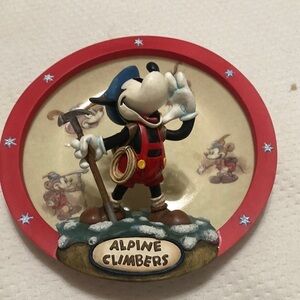 Mickey Mouse collector plate “Alpine Climbers”